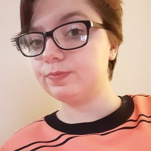 Meet your Posher, Evelyn